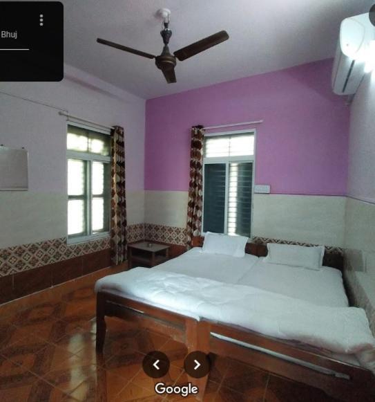 City Guest House ภุช ภายนอก รูปภาพ