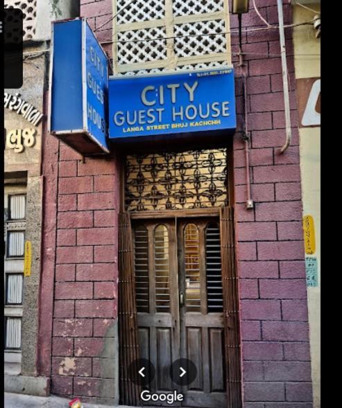 City Guest House ภุช ภายนอก รูปภาพ